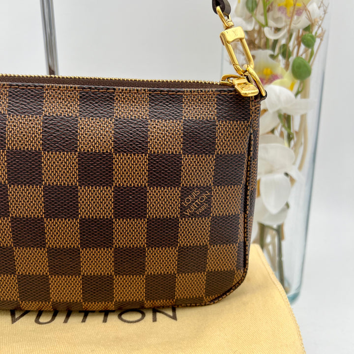 LOUIS VUITTON DAMIER EBENE POCHETTE ACCESSOIRES (new model)