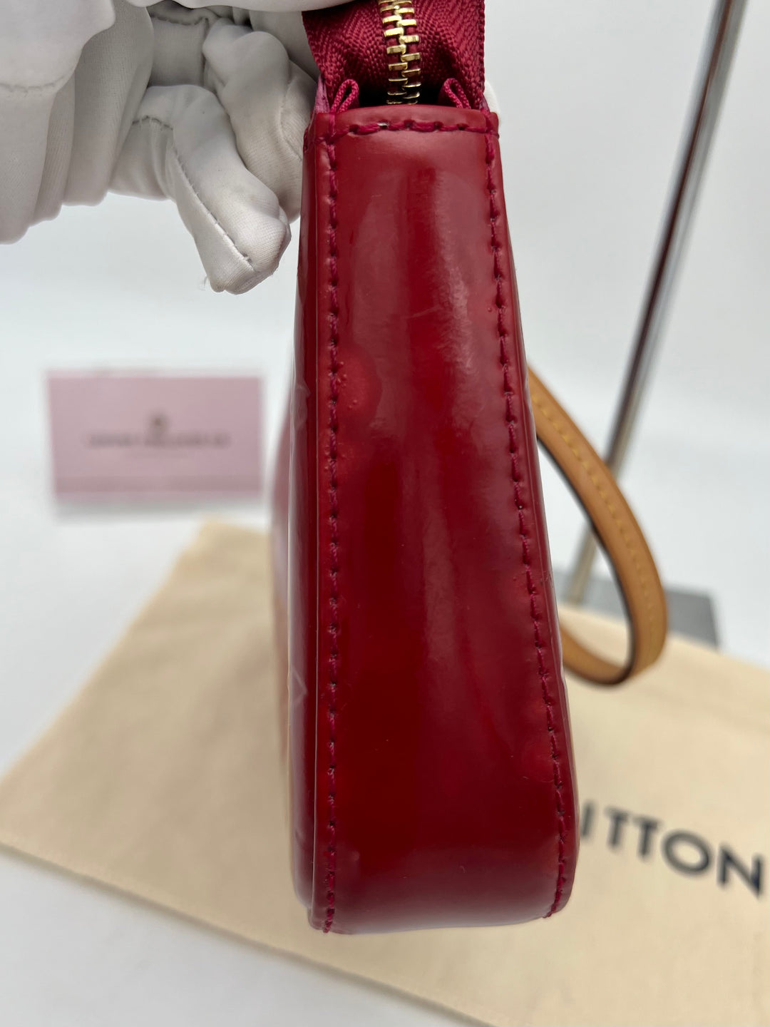 LOUIS VUITTON POCHETTE ACCESSOIRES VERNIS ( NEW MODEL )