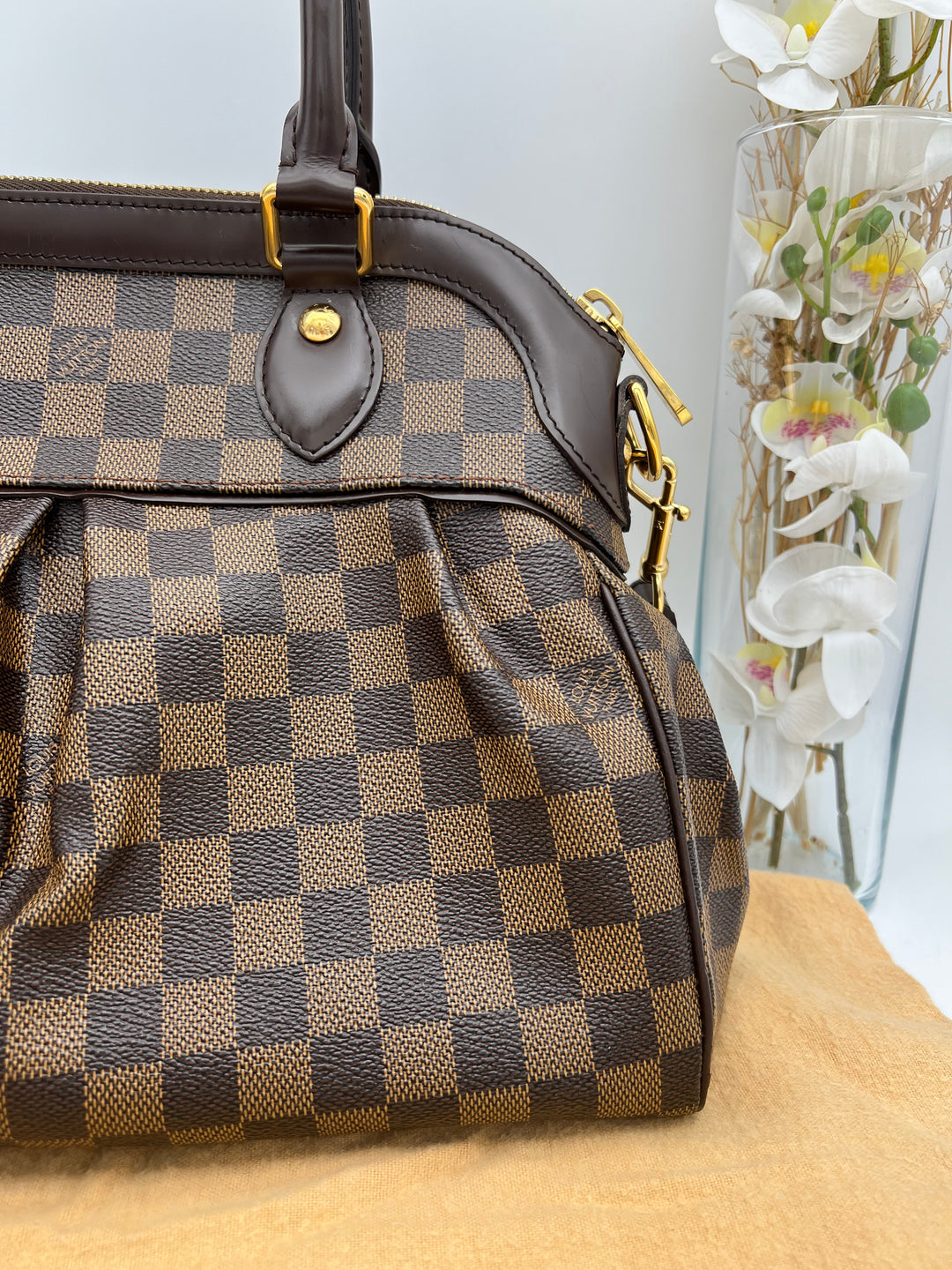 LOUIS VUITTON DAMIER TREVI PM