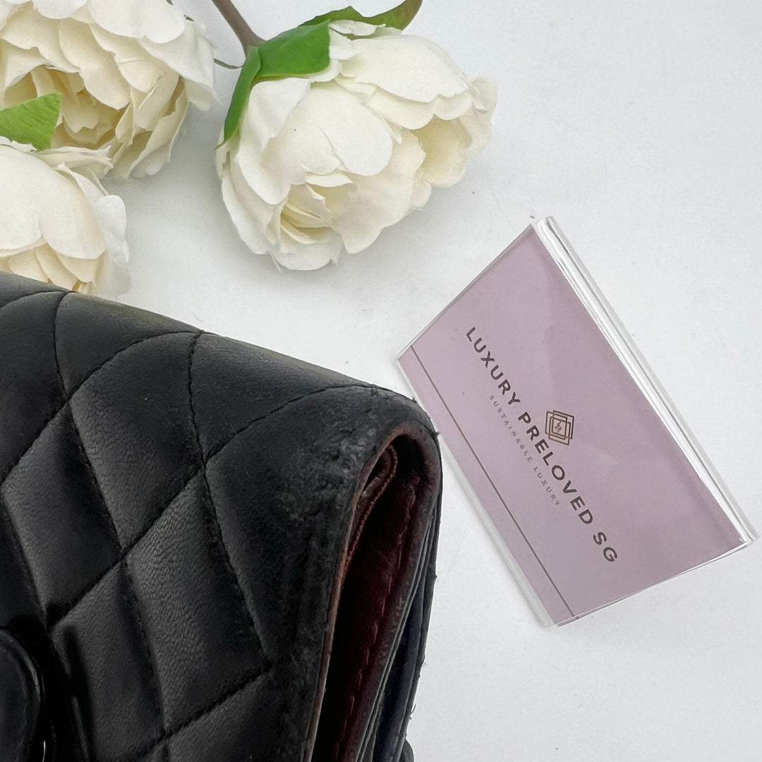 CHANEL VINTAGE LAMBSKIN QUILTED WALLET