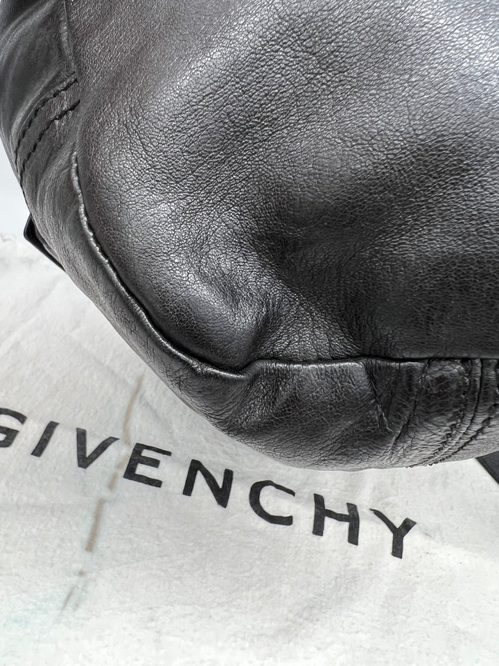 GIVENCHY PANDORA CLASSIC 2 WAY