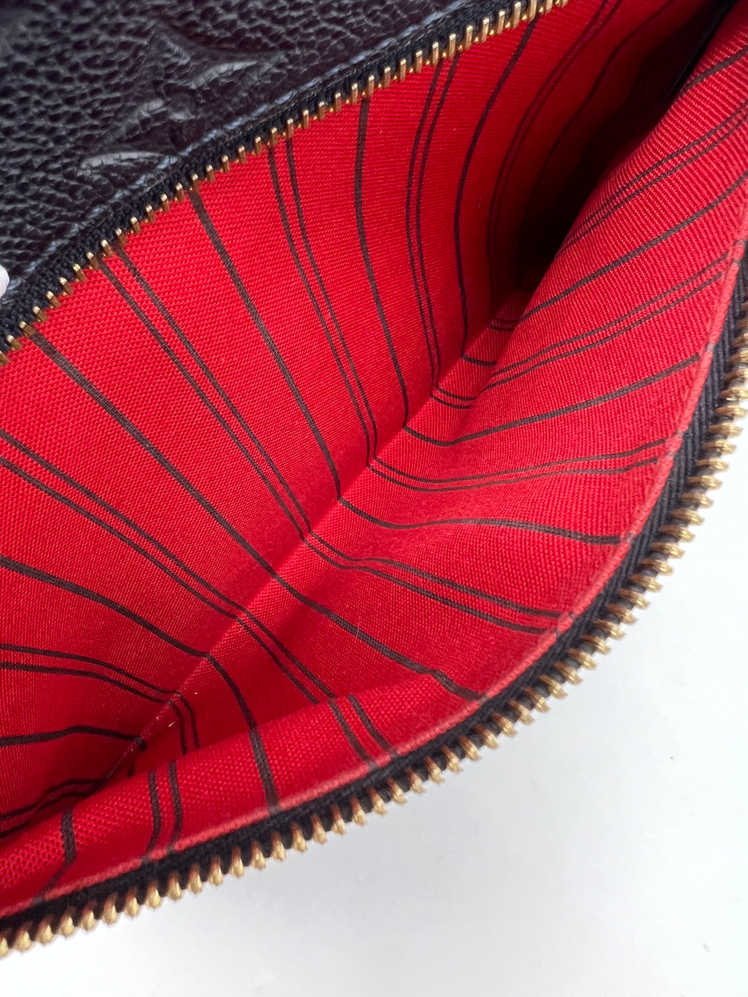 LOUIS VUITTON POCHETTE METIS EMPRIENE