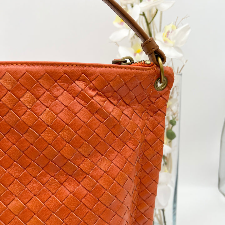 BOTTEGA VENETA ORANGE ONE SHOULDER BAG