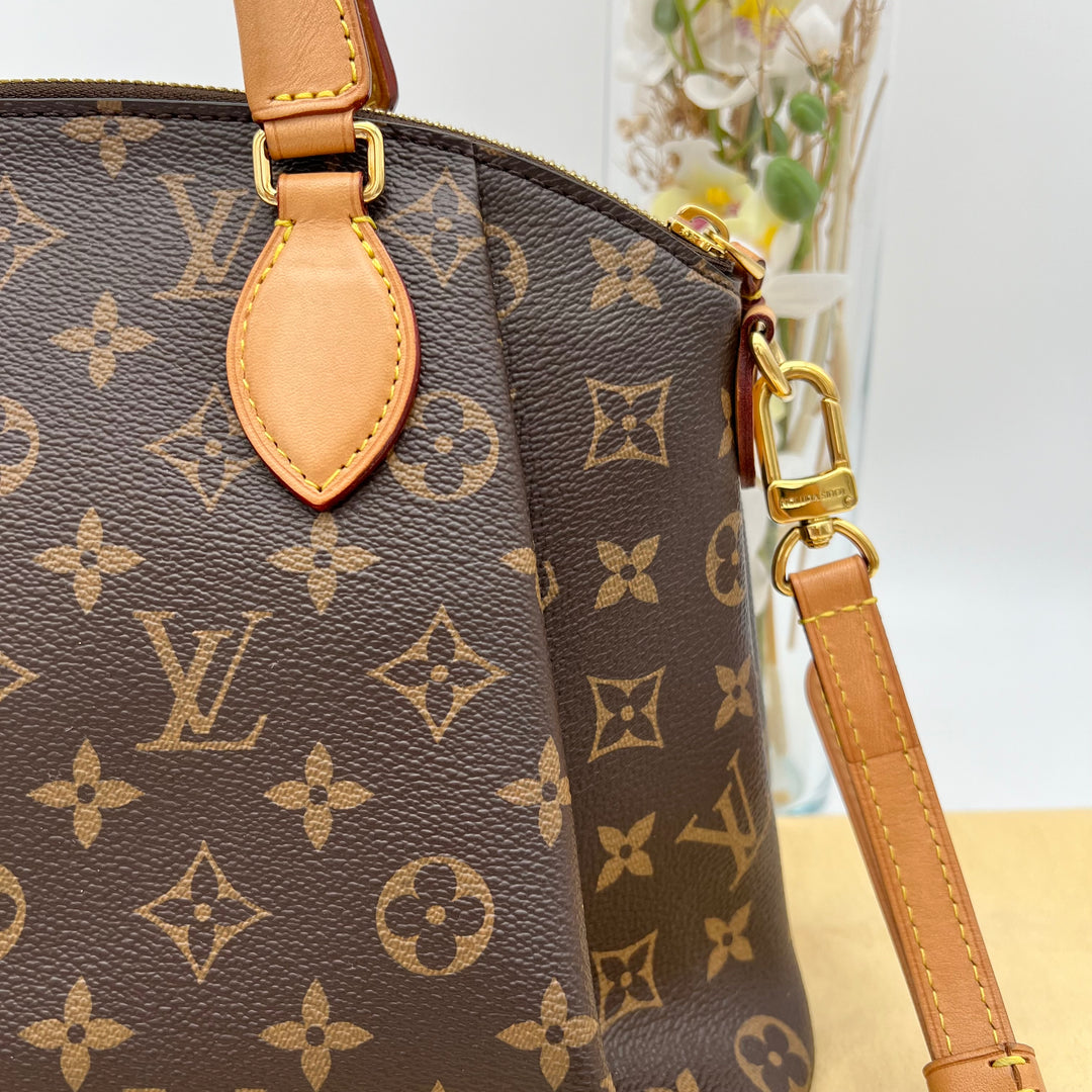 LOUIS VUITTON RIVOLI MONOGRAM PM