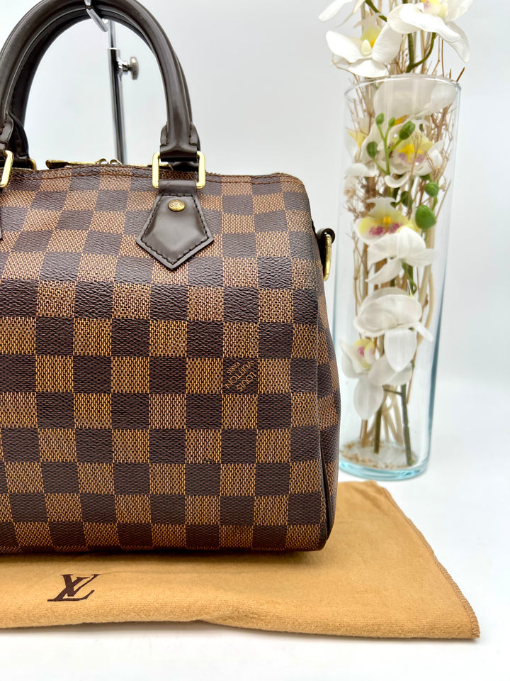 LOUIS VUITTON BANDOULIERE 25 DAMIER EBENE