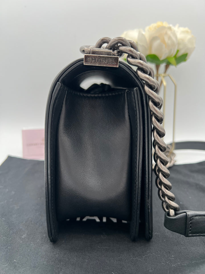 CHANEL LAMBSKIN OLD MEDIUM BOY