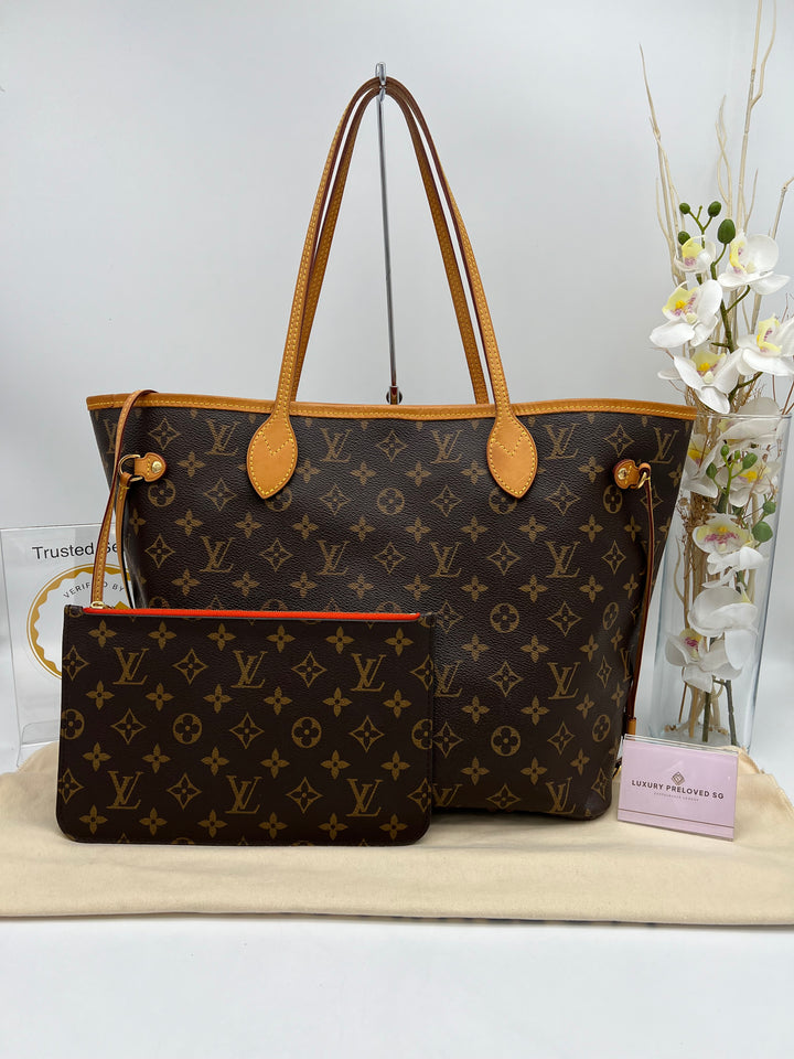 LOUIS VUITTON NEVERFULL MM MONOGRAM W/ POUCH