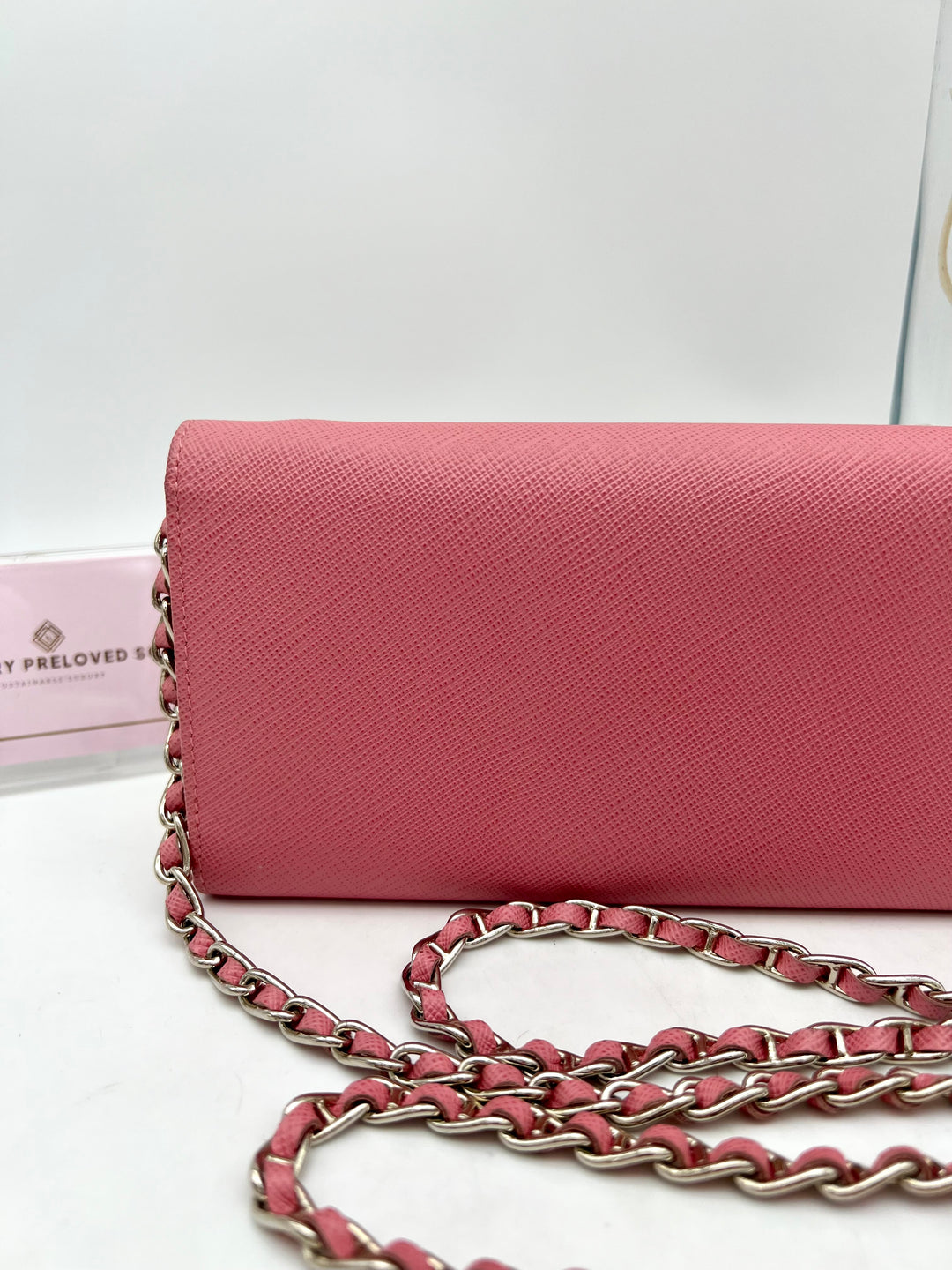 PRADA SAFFIANO WALLET ON CHAN
