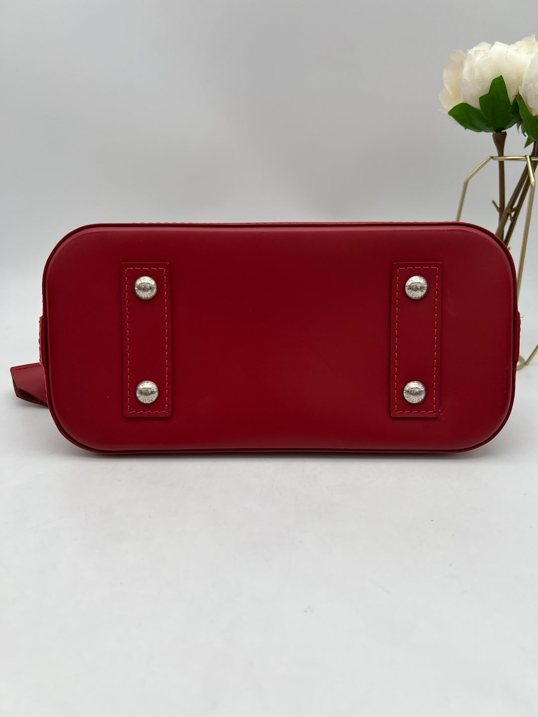 LOUIS VUITTON ALMA BB EPI