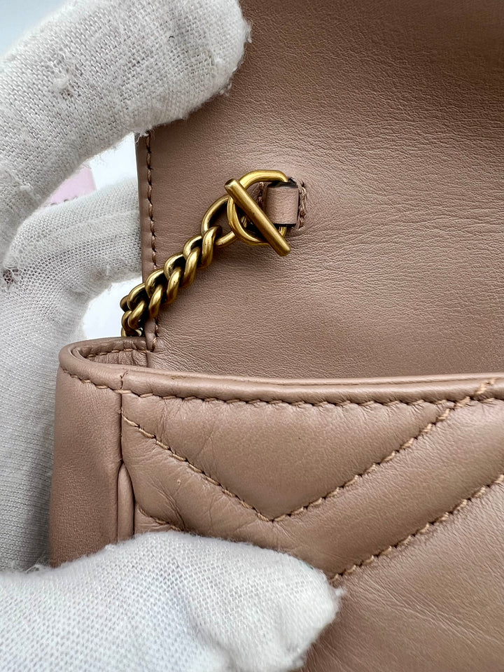 GUCCI GG MARMONT SUPER MINI METALASSE