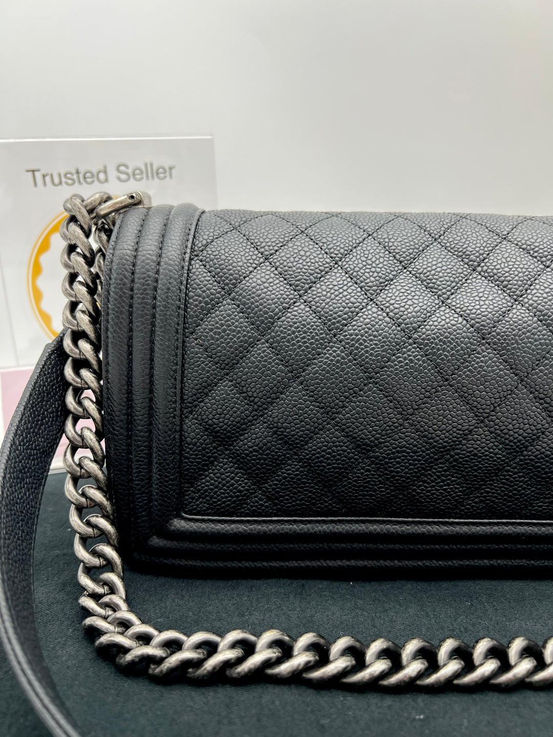 CHANEL CAVIAR OLD MEDIUM BOY