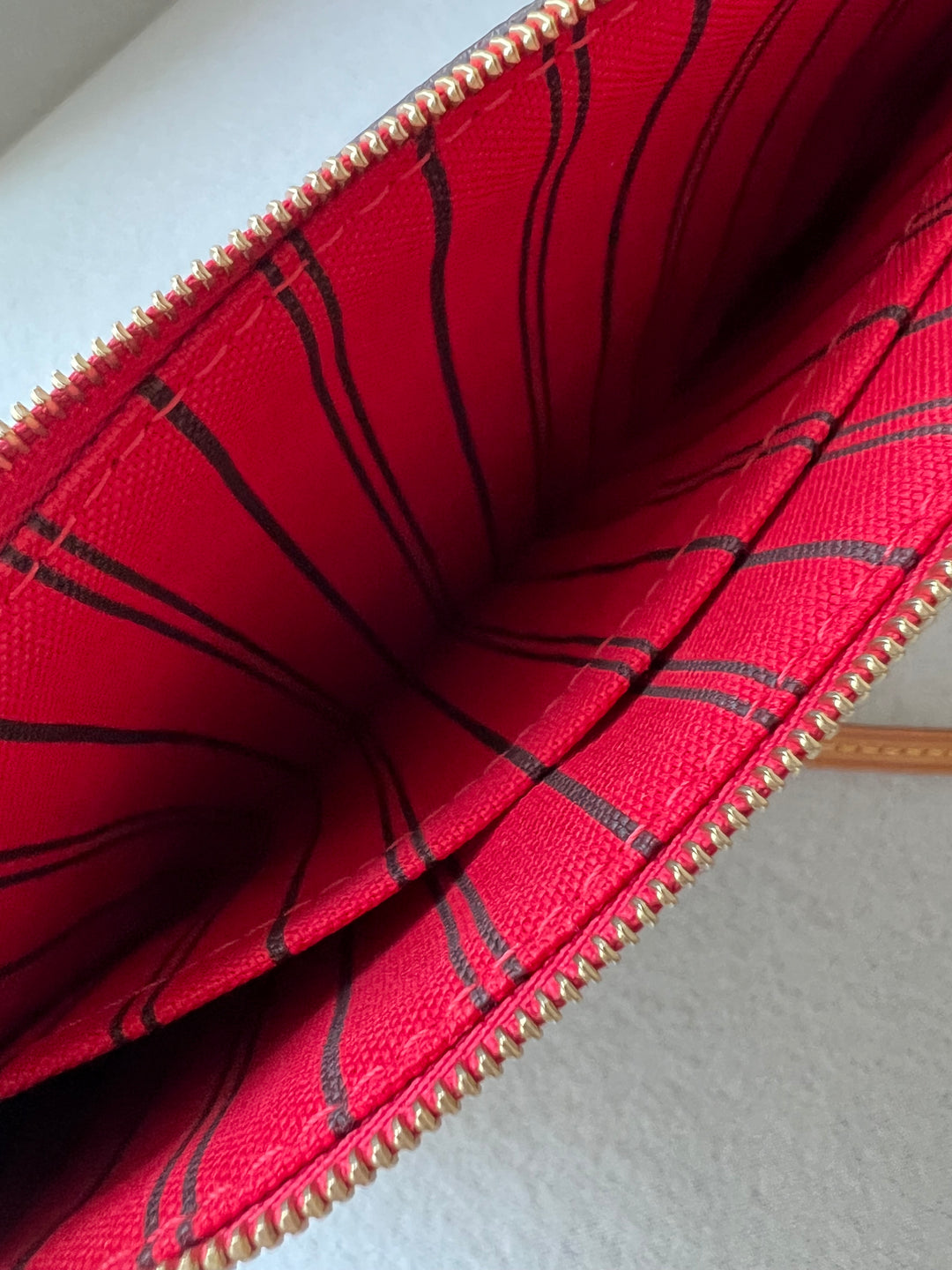 LOUIS VUITTON NEVERFULL MM MONOGR W/ POUCH ( RFID )