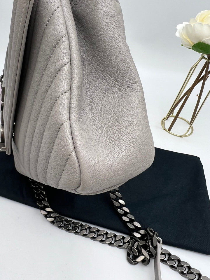 YVES SAINT LAURENT COLLEGE CHEVRON QUILTED BAG SHW MEDIUM