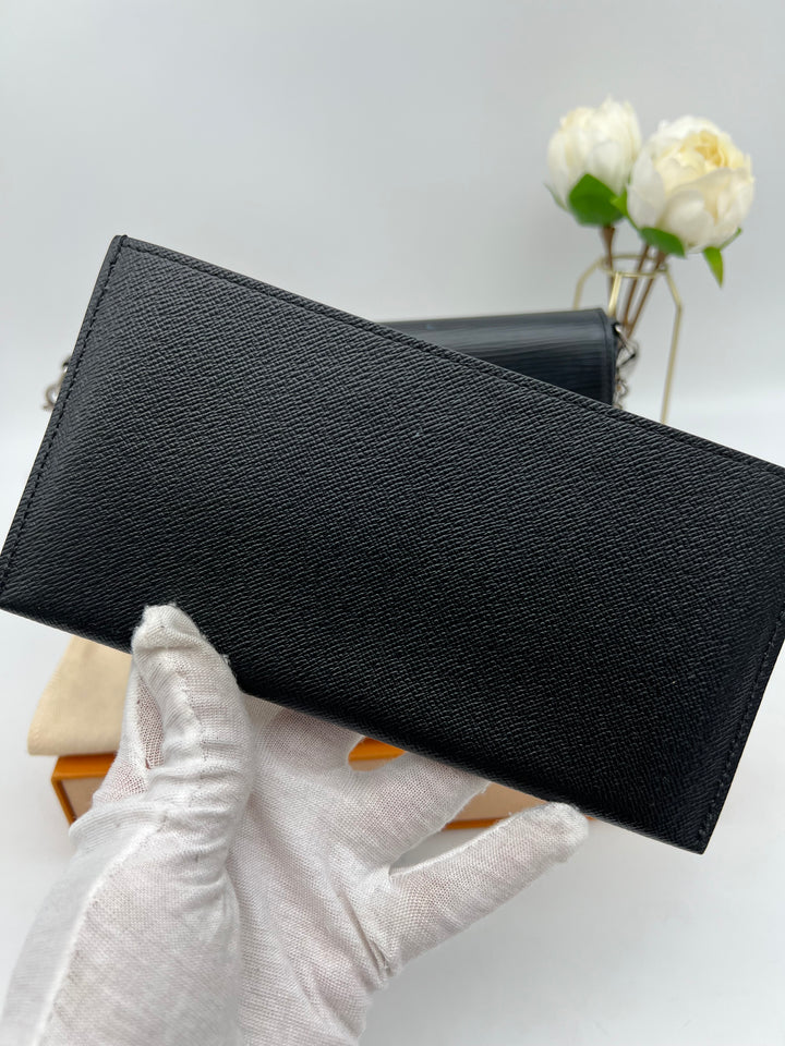 LOUIS VUITTON FELICIE EPI LEATHER