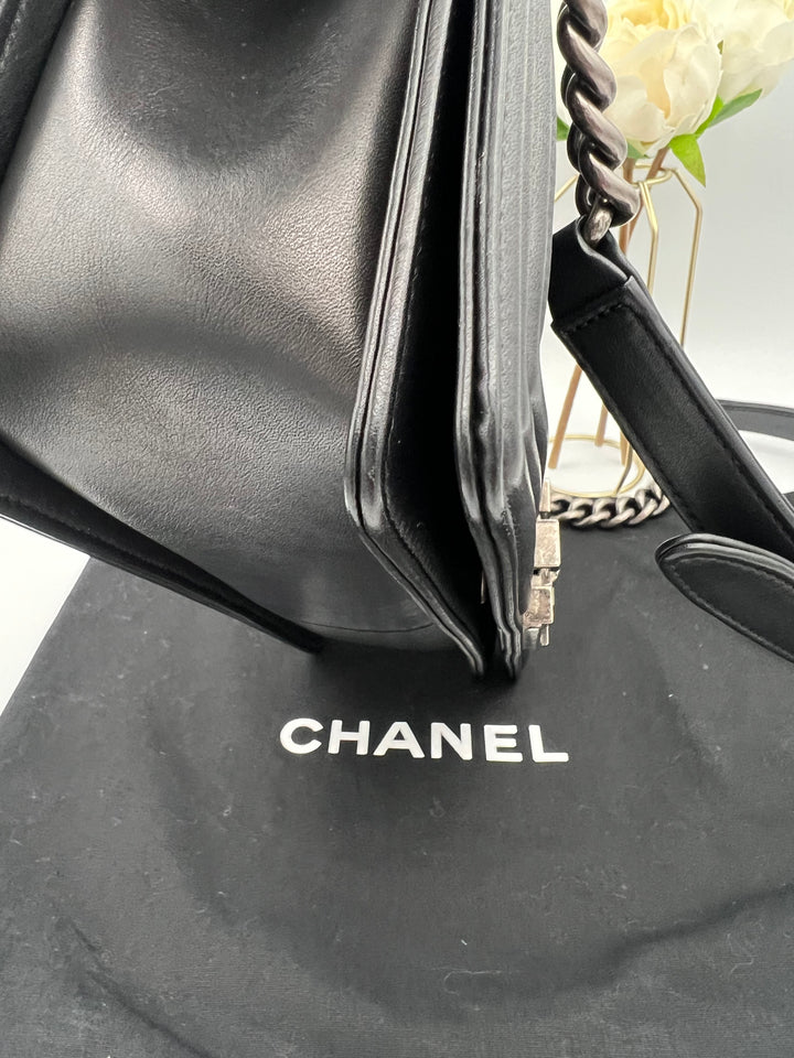 CHANEL LAMBSKIN OLD MEDIUM BOY