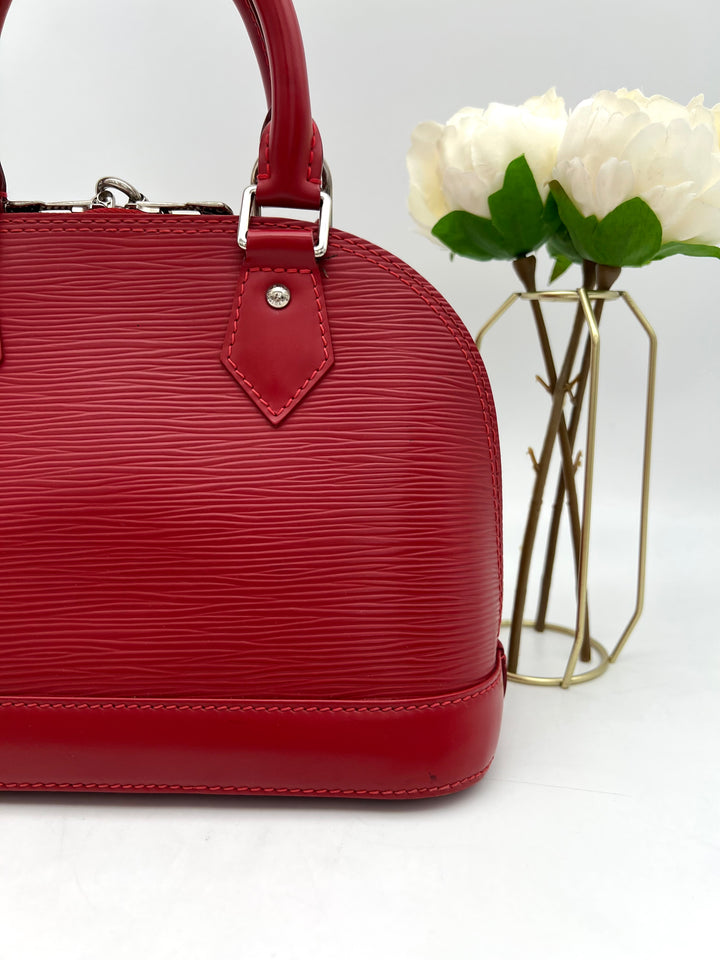 LOUIS VUITTON ALMA BB EPI