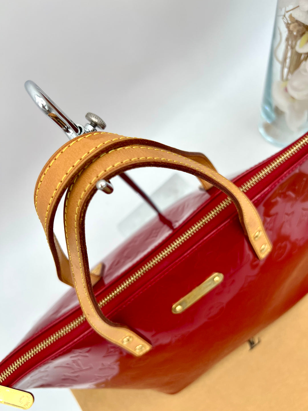 LOUIS VUITTON BELLEVUE VERNIS