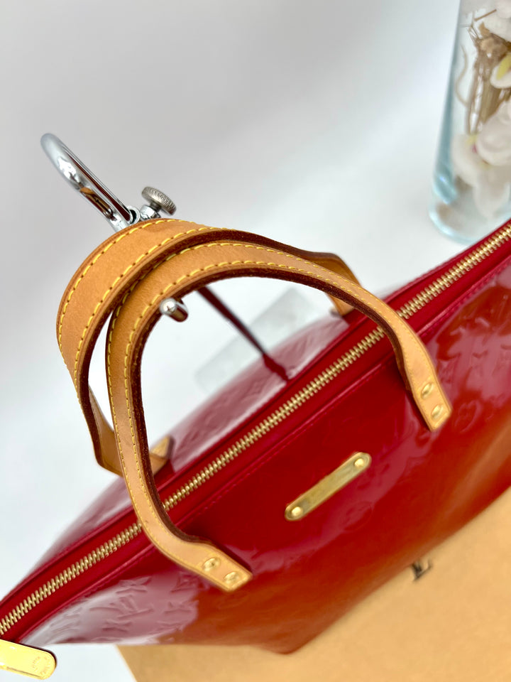LOUIS VUITTON BELLEVUE VERNIS