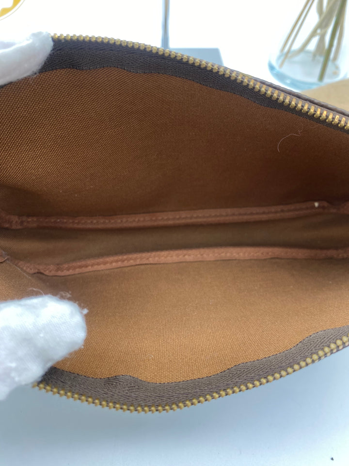 LOUIS VUITTON POCHETTE ACCESSOIRES MONOGRAM