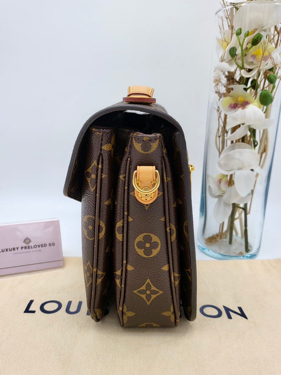 LOUIS VUITTON POCHETTE METIS MONOGRAM