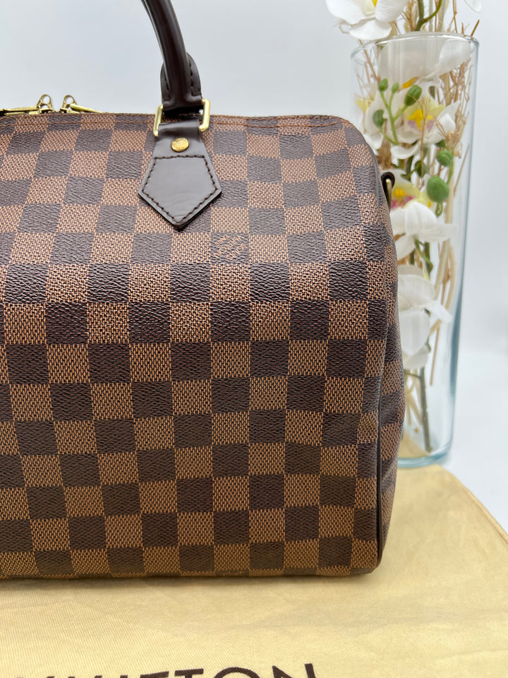 LOUIS VUITTON BANDOULIERE 30 DAMIER EBENE