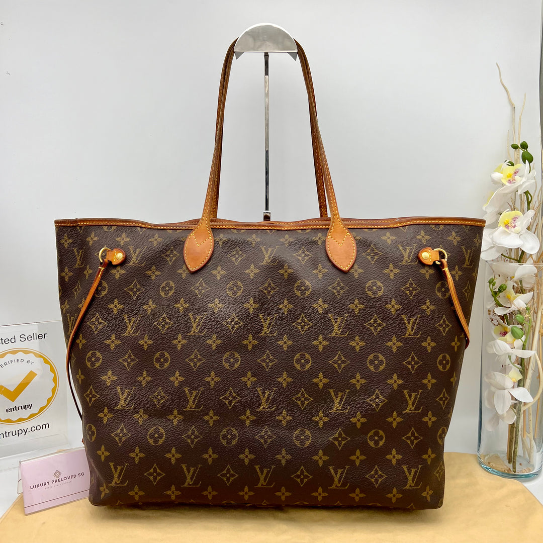 LOUIS VUITTON GM MONOGRAM