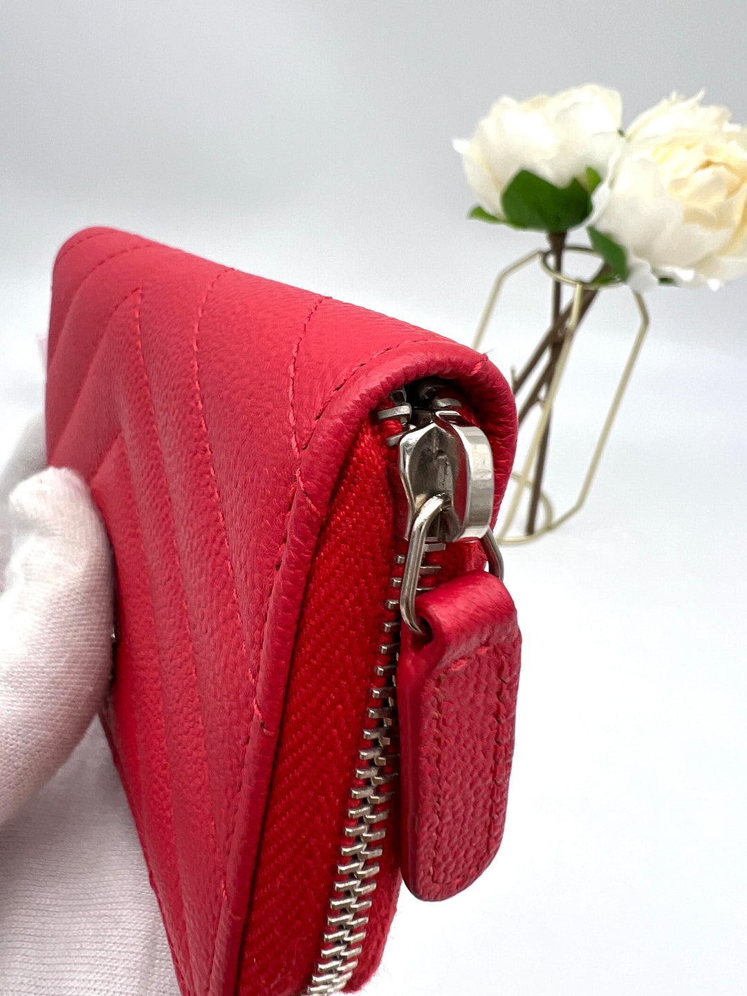 CHANEL CHEVRON ZIP COIN WALLET