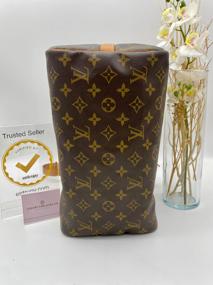 LOUIS VUITTON BANDOULIERE 30 MONOGRAM