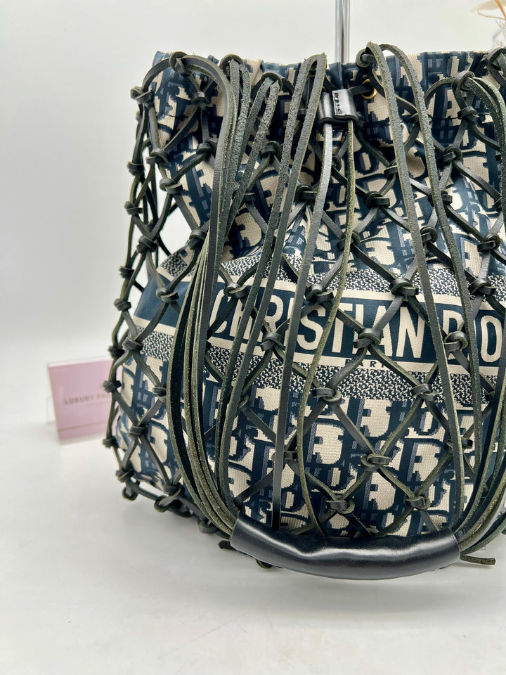 CHRISTIAN DIOR DIORNET BUCKET BAG