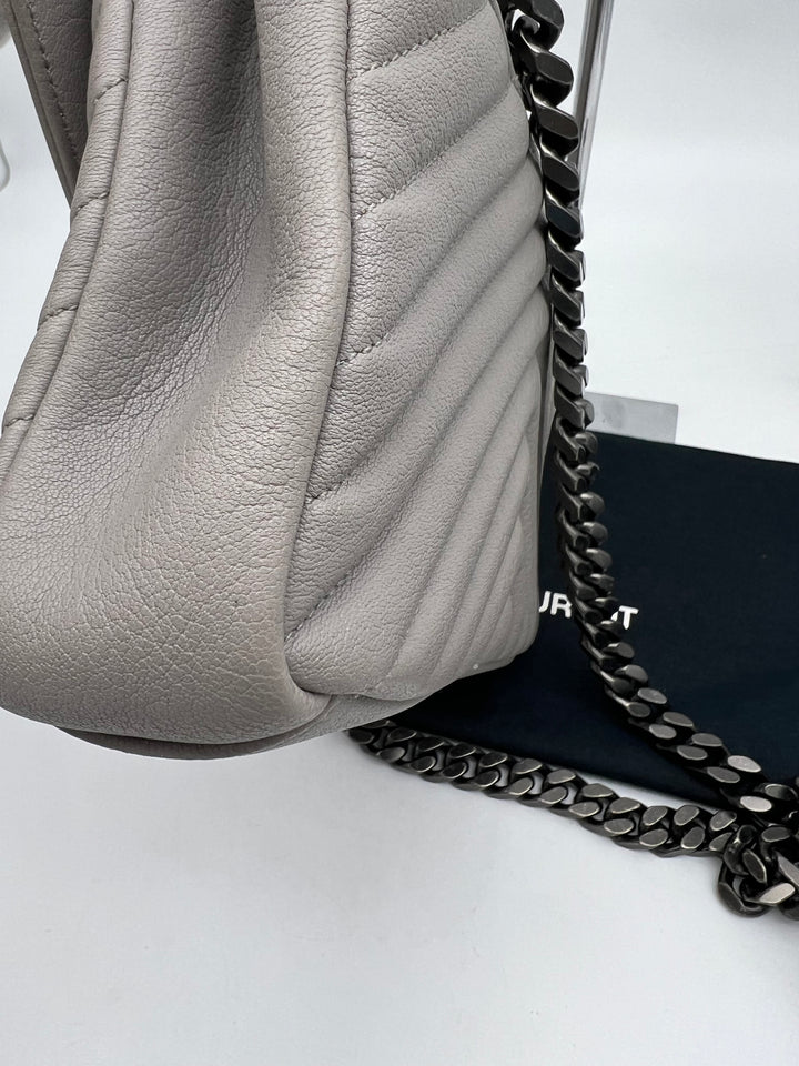 YVES SAINT LAURENT COLLEGE CHEVRON QUILTED BAG SHW MEDIUM