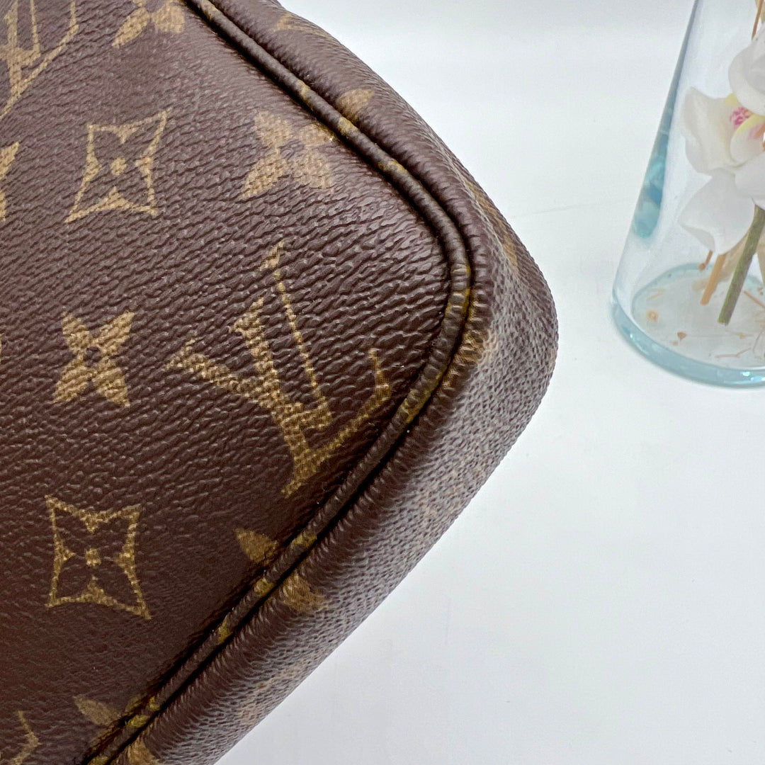 LOUIS VUITTON POCHETTE ACCESSOIRES MONOGRAM