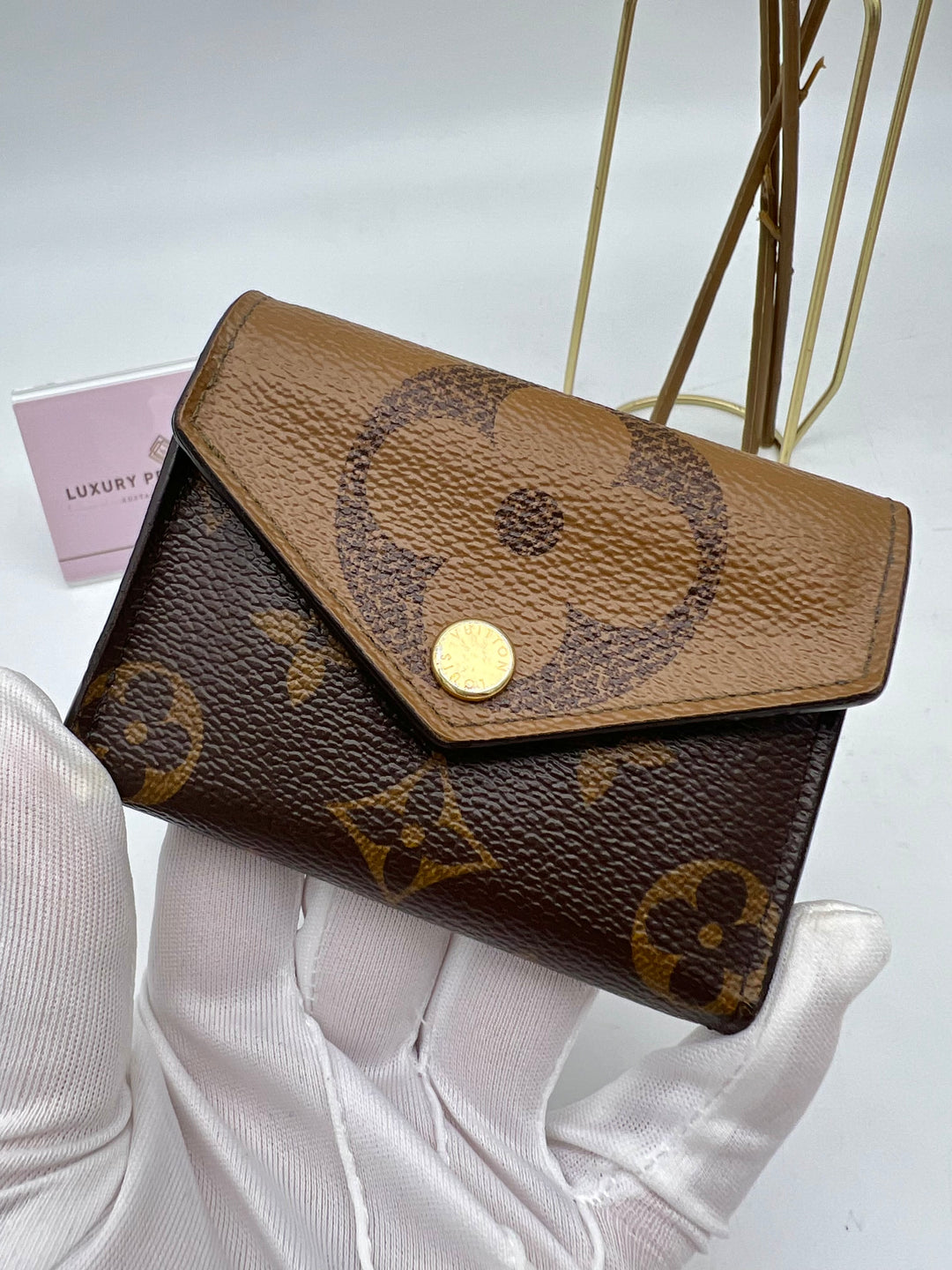 LOUIS VUITTON ZOE WALLET REVERSED