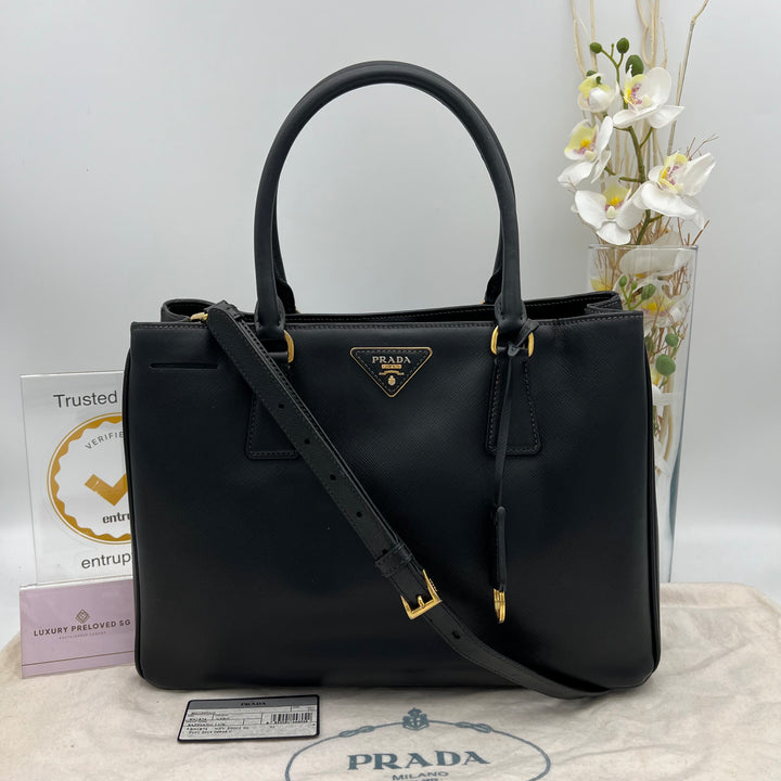 PRADA SAFFIANO LUX 2 WAY