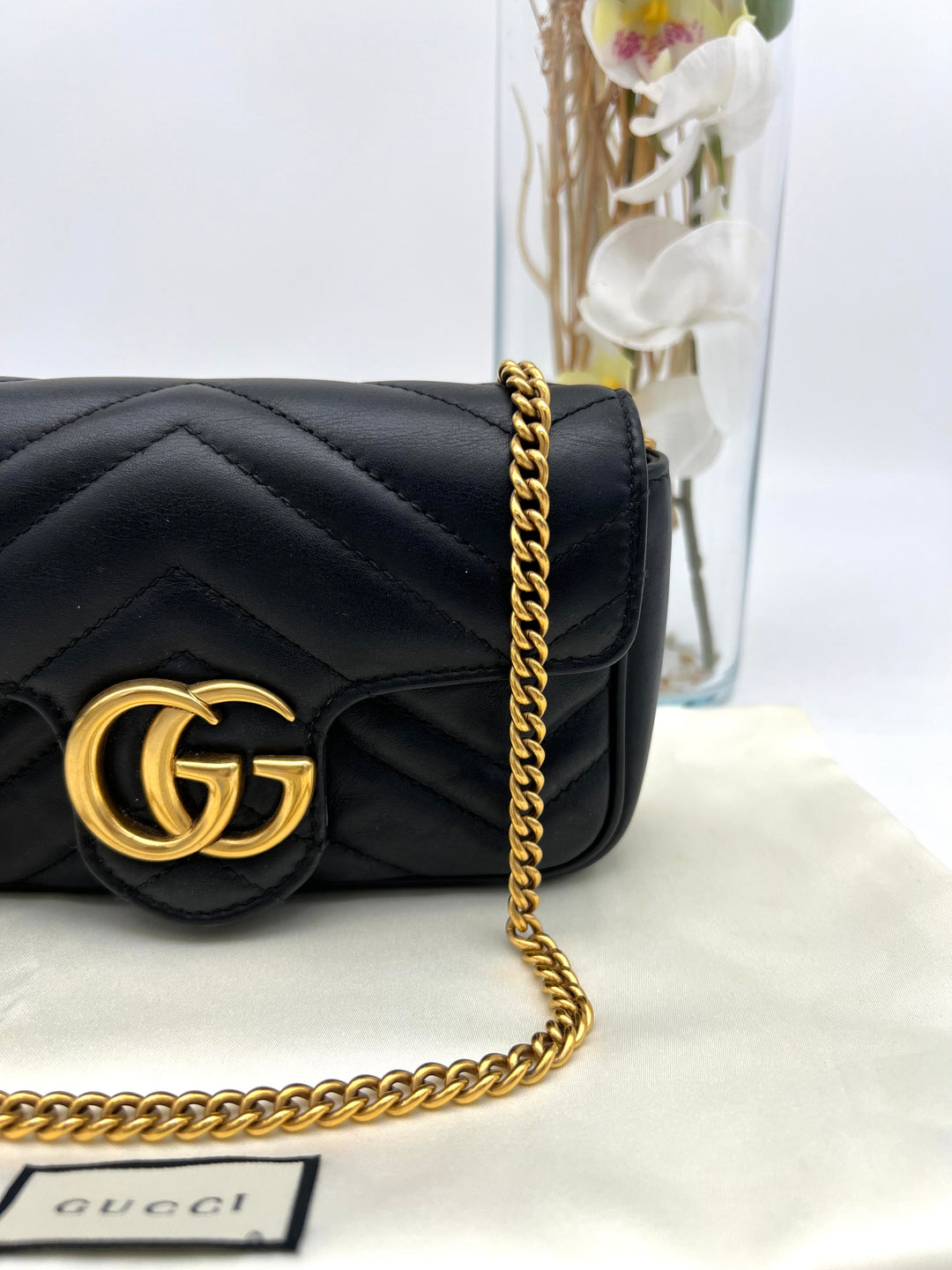 GUCCI GG MARMONT SUPER MINI METALASSE BLACK