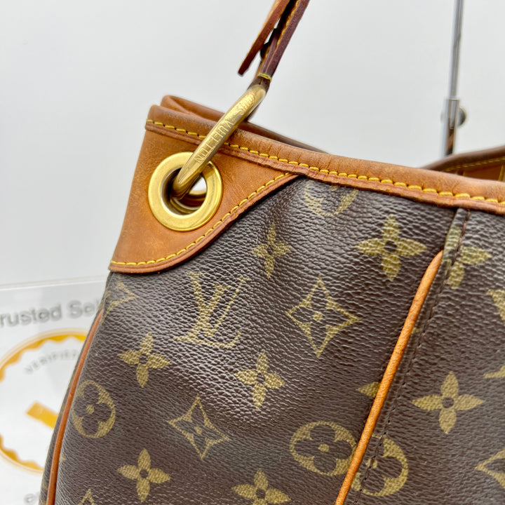 LOUIS VUITTON GALLIERA MM