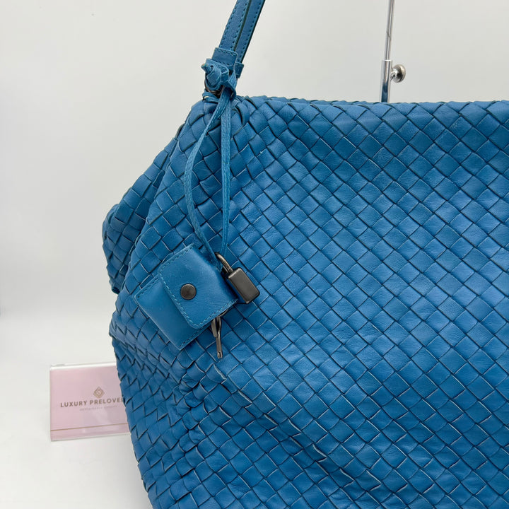 BOTTEGA VENETA INTERECCAITO SHOULDER BAG