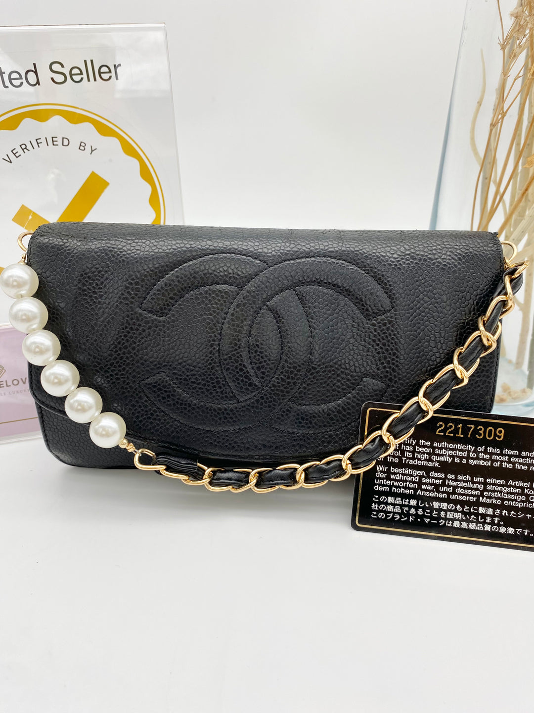 CHANEL CAVIAR TIMELESS CLUTCH ( no holo )