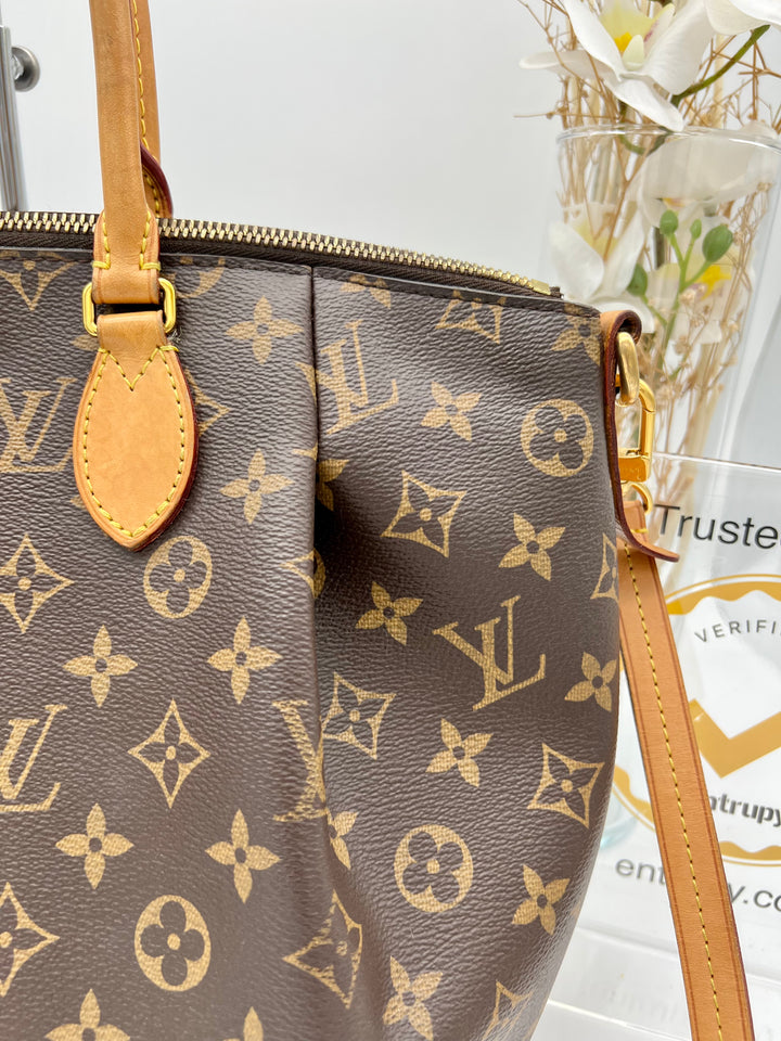 LOUIS VUITTON TURENNE MONOGRAM