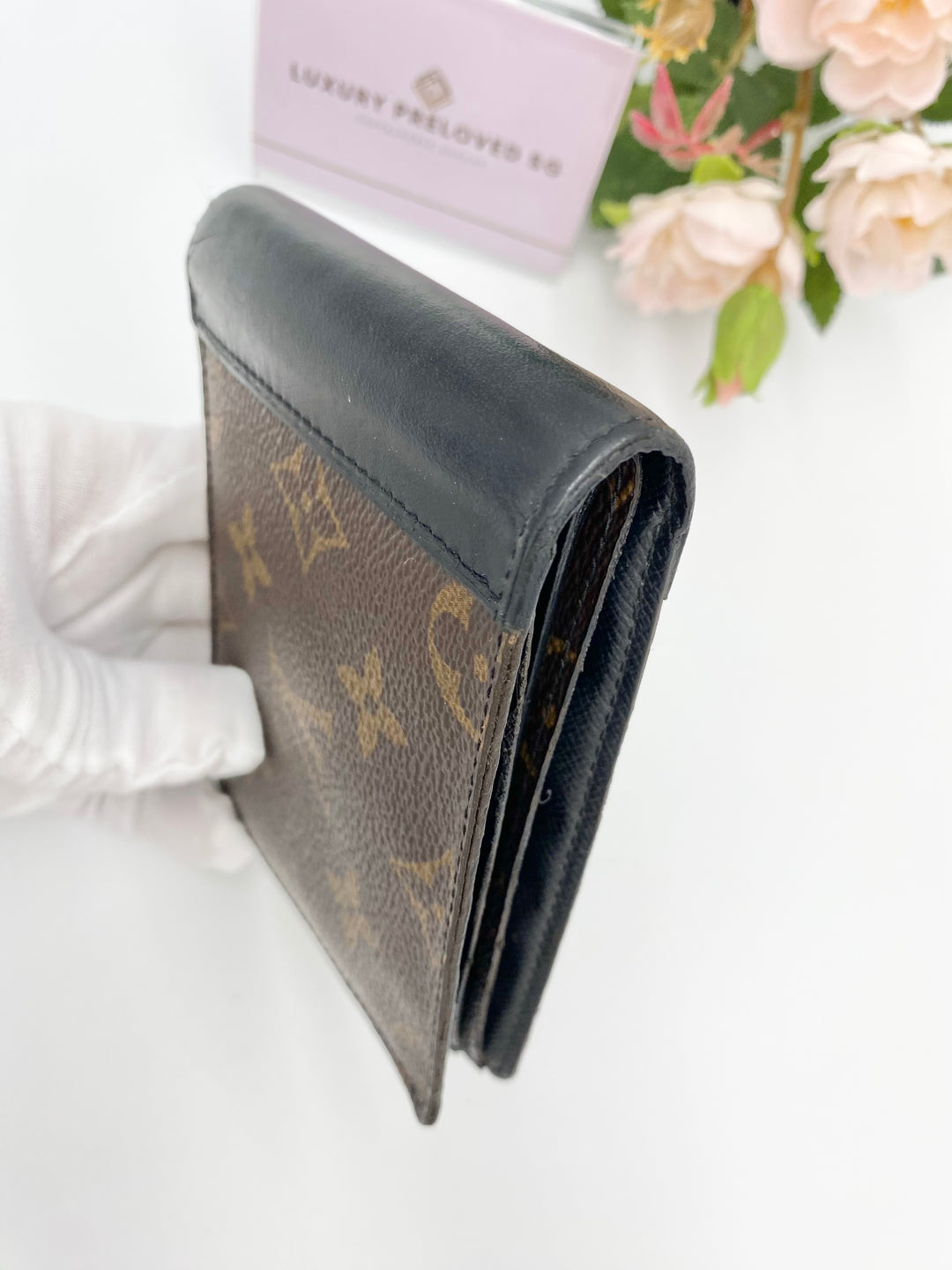 LOUIS VUITTON MONOGRAM MACASSAR BI FOLD WALLET