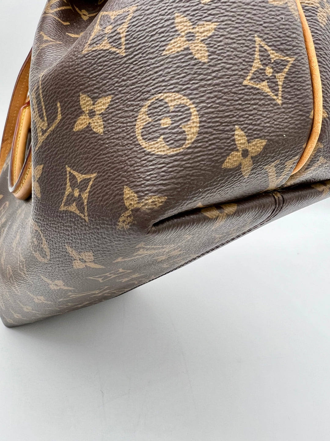 LOUIS VUITTON TURENNE MONOGRAM