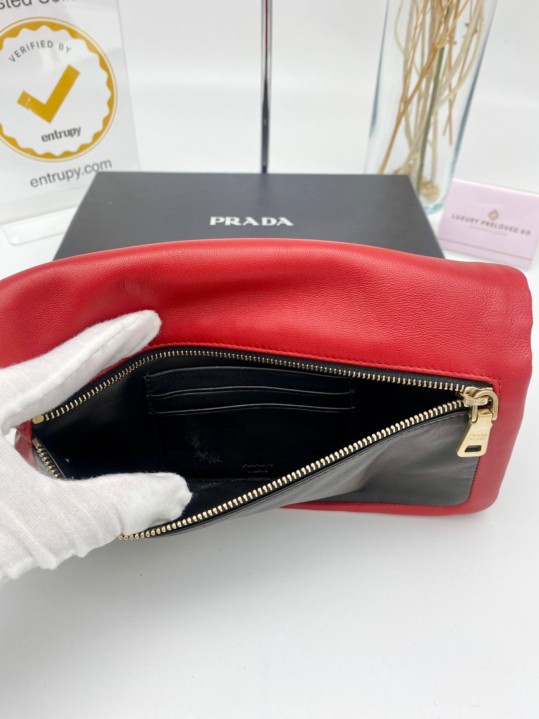 PRADA  CLUTCH LEATHER