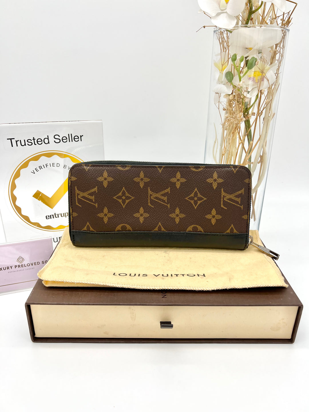 LOUIS VUITTON MONOGRAM MACASSAR WALLET