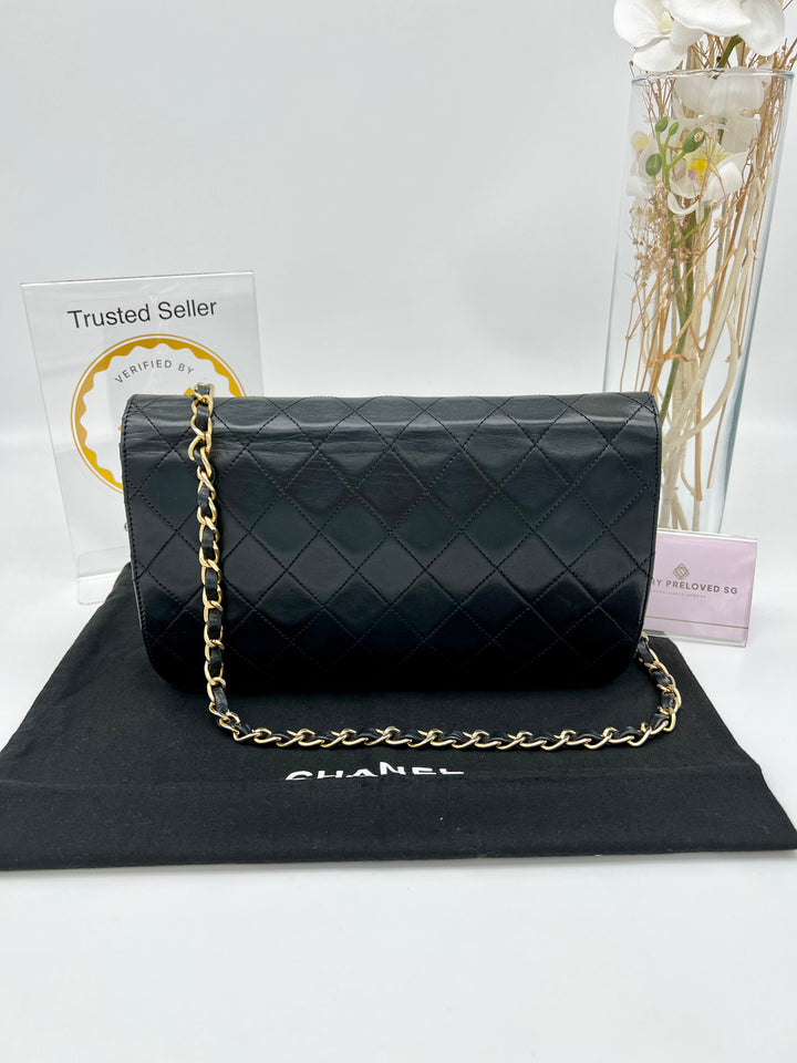 CHANEL VINTAGE LAMBSKIN FULL FLAP BAG