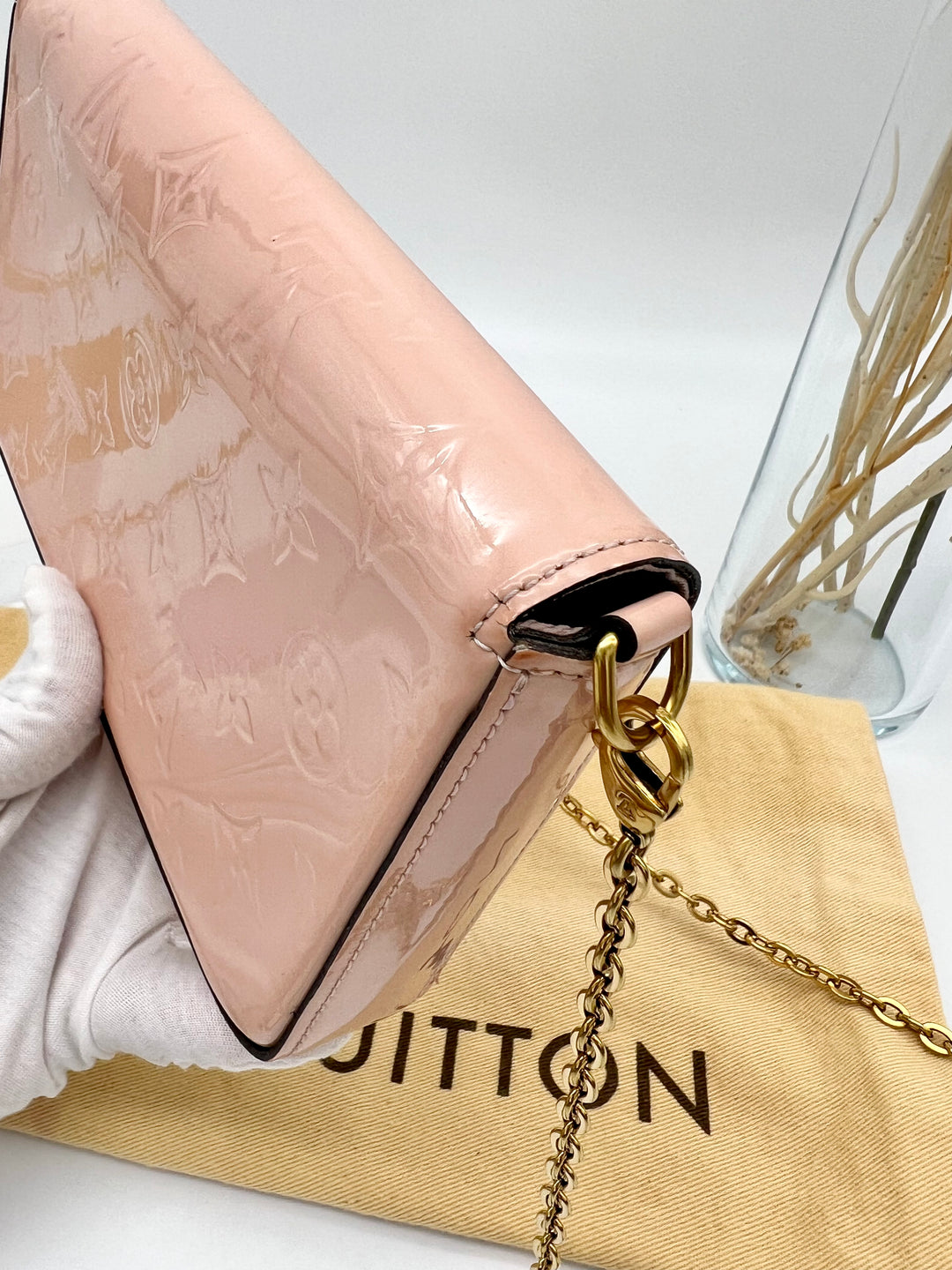 LOUIS VUITTON FELICIE IN PINK PATENT LEATHER