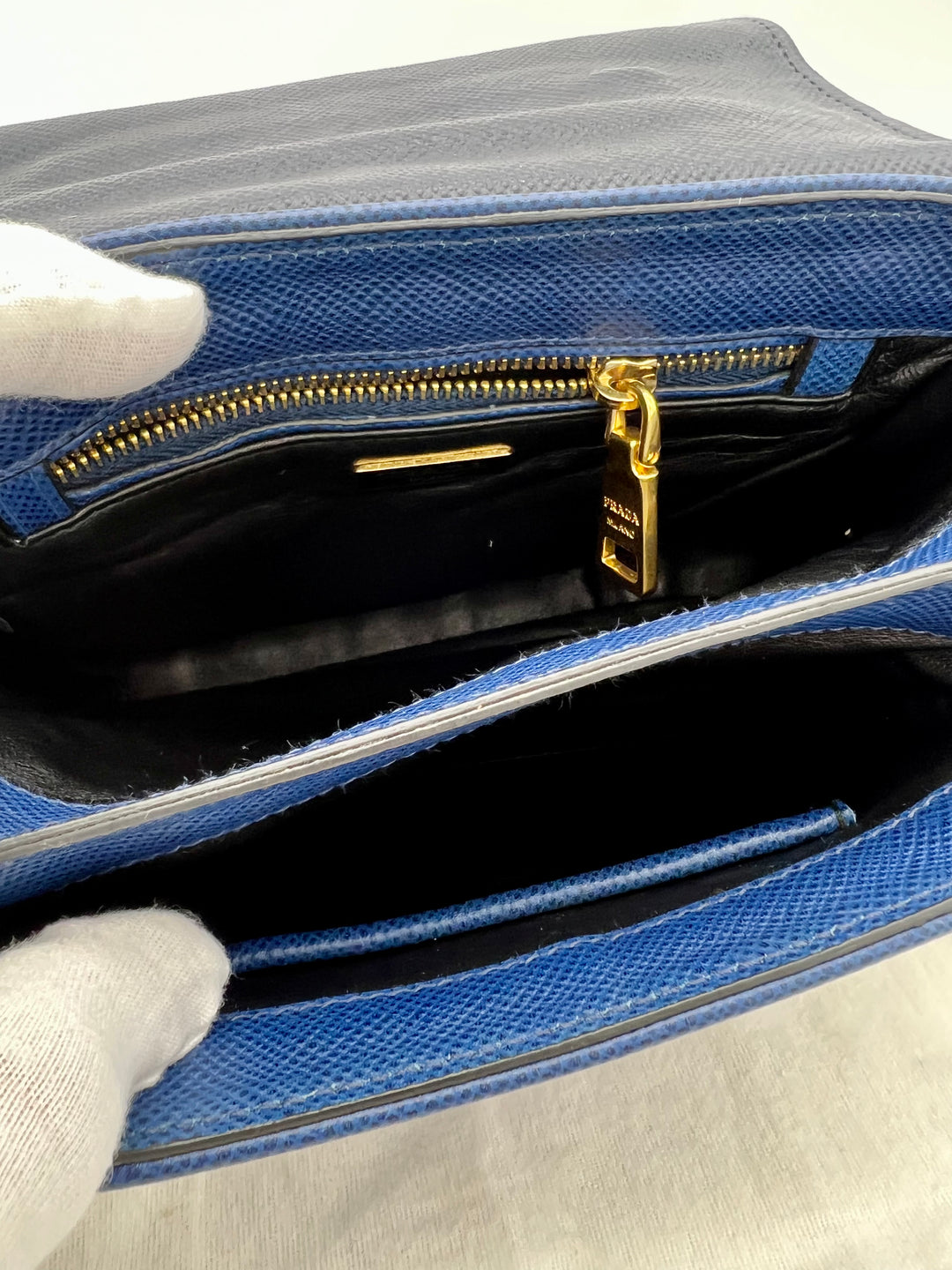 PRADA SAFFIANO NAVY BLUE AND GOLD SHOULDER BAG