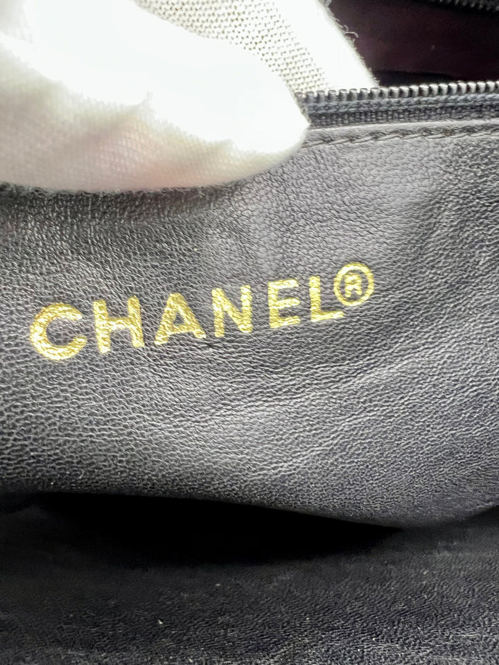 CHANEL VINTAGE CLUTCH LARGE LAMBSKIN