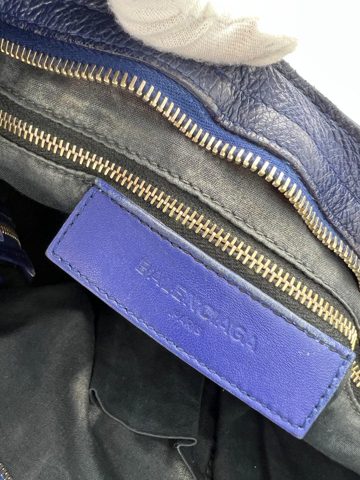 Balenciaga Bleu Lavande Classic Metallic Edge City Bag