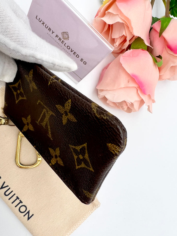 LOUIS VUITTON MONOGRAM CLES