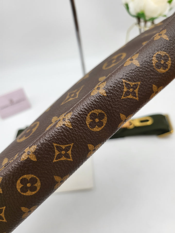 LOUIS VUITTON MULTI POCHETTE( RFID )