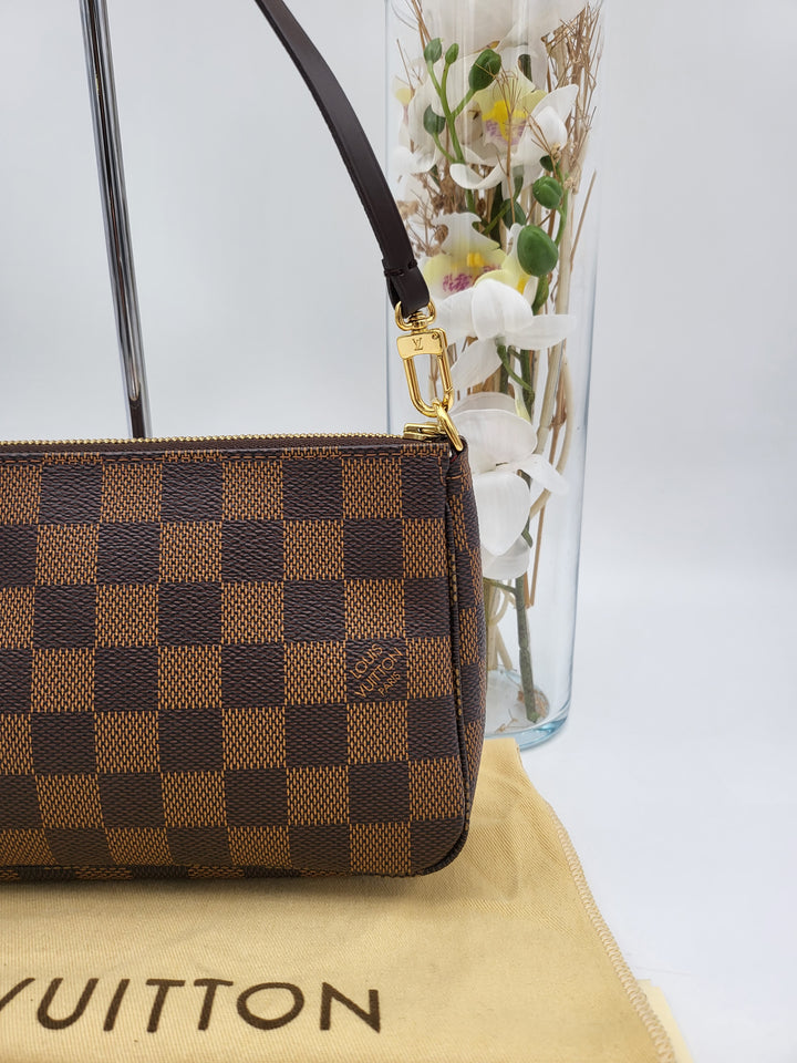 LOUIS VUITTON POCHETTE ACCESSORIES DAMIER